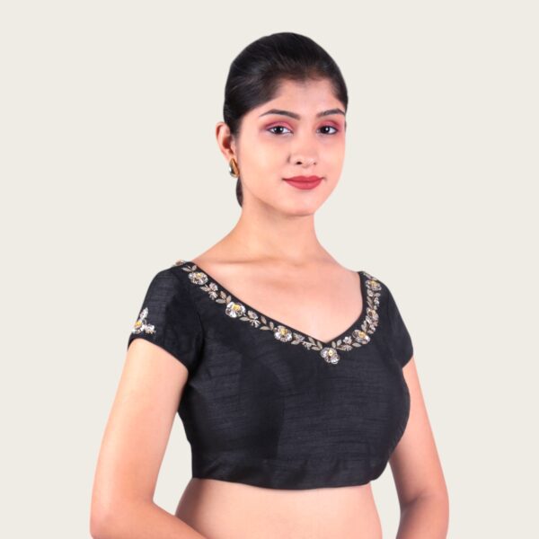 Hand Embroidery Sweetheart Neck Blouse - Image 2